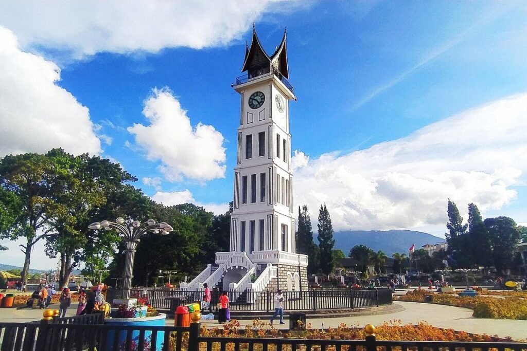 fakta Jam Gadang Bukittinggi